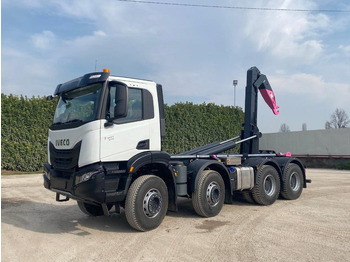 Hook lift IVECO Trakker