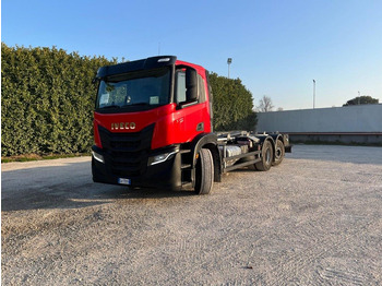 Hook lift IVECO X-WAY