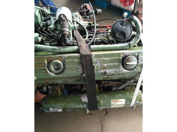 Mesin MERCEDES-BENZ