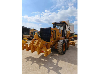 Grader Caterpillar 140K: gambar 3