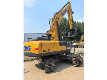Ekskavator perayap XCMG XE215