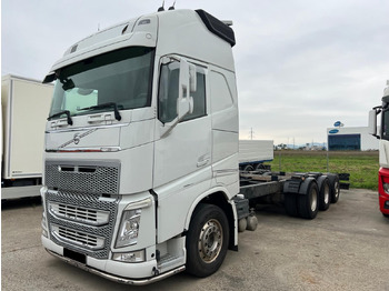 Truk sasis VOLVO FH 540