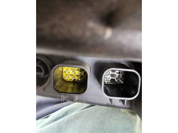 Cahaya/ Pencahayaan untuk Truk LAMPA MAN TGX E6 LIFT LH. MOCNY LED ORYGINAŁ: gambar 3 Cahaya/ Pencahayaan untuk Truk LAMPA MAN TGX E6 LIFT LH. MOCNY LED ORYGINAŁ: gambar 3