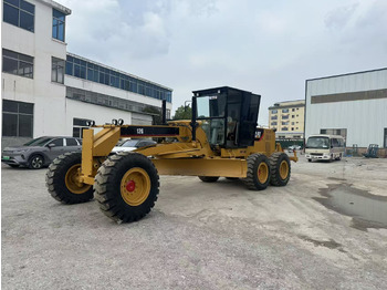 Grader CATERPILLAR 12G