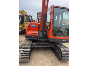 Ekskavator mini DOOSAN DX80 Mini excavator Excellent condition: gambar 4