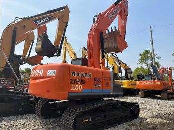 Ekskavator perayap HITACHI ZX200