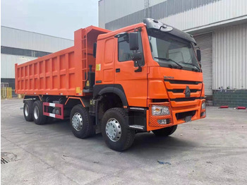 Truk jungkit SINOTRUK HOWO