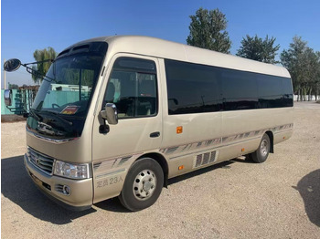Bus kota TOYOTA