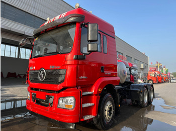 Tractor head SINOTRUK