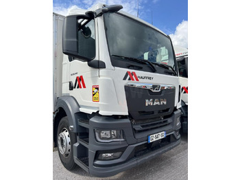 Truk box MAN TGS 26.440