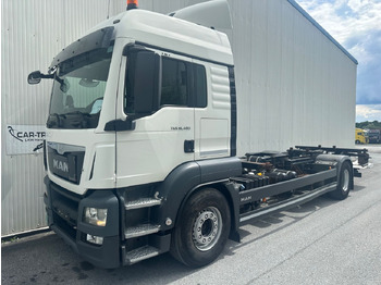 Pengangkut kontainer/ Container truck MAN TGS 18.400
