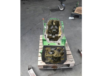 Penularan Obudowa skrzyni biegów John Deere L36623: gambar 5