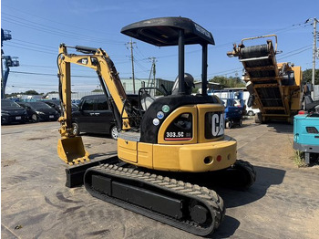 Ekskavator mini CAT 303.5CCR: gambar 3