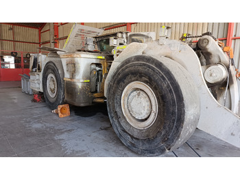 Mesin pertambangan CATERPILLAR