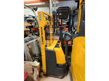 Penumpuk JUNGHEINRICH EJC