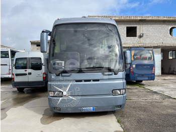 Bus pariwisata Iveco 380: gambar 2