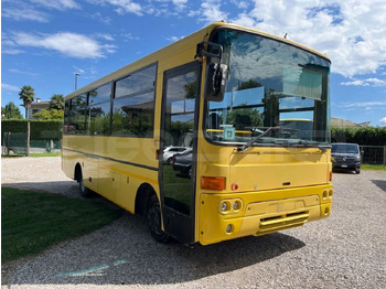 Bus sekolah IVECO