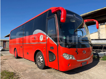Bus pariwisata KING LONG