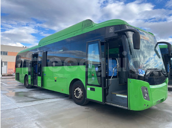 Bus pinggiran kota MAN