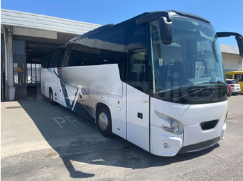Bus pariwisata