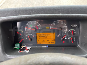 Bus pariwisata Volvo B12B: gambar 3