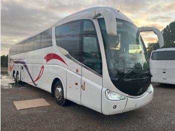 Bus pariwisata VOLVO