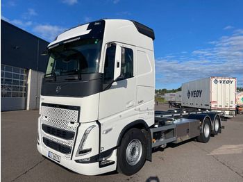 Pengangkut kontainer/ Container truck VOLVO FH 540