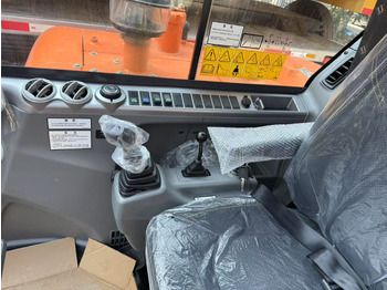 Ekskavator mini baru doosan New DX60: gambar 3