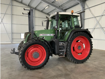 Traktor FENDT 716 Vario