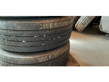 Ban untuk Truk Gebrauchte FireStone FS 400 Reifen ohne Felgen, 235 / 75 R17,5 Artikel - Nr. : 81.99999 - 9999: gambar 3