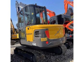 Ekskavator mini Volvo EC 60 C: gambar 5