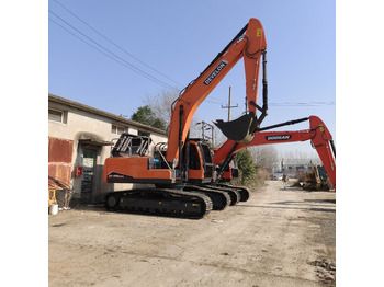Ekskavator perayap DOOSAN DX225LCA