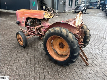 Traktor Energic: gambar 3 Traktor Energic: gambar 3