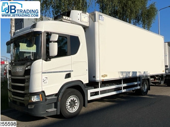 Truk berpendingin SCANIA R 450