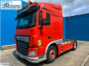 Tractor head DAF XF 530