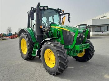 Traktor JOHN DEERE 6100M