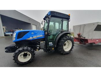 Traktor NEW HOLLAND T4