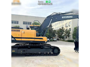 Ekskavator perayap HYUNDAI