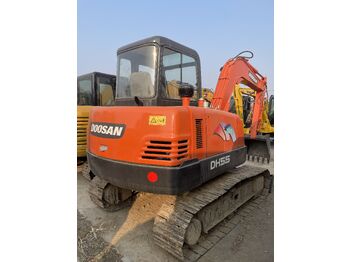 Ekskavator mini DOOSAN DH55