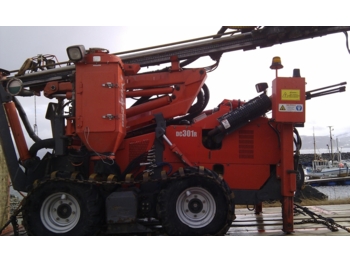 Anjungan pengeboran Sandvik Commando DC 300 R: gambar 1