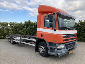 Truk sasis DAF CF 65 180