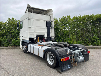 Tractor head DAF XF 105 FT SC Euro5: gambar 3