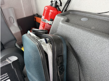 Truk sampah untuk pengangkutan sampah MAN TGS 26.320 6x2 BL Faun Frontlader: gambar 2 Truk sampah untuk pengangkutan sampah MAN TGS 26.320 6x2 BL Faun Frontlader: gambar 2