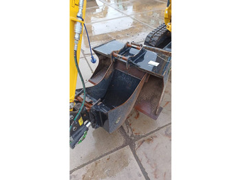 Ekskavator mini Komatsu PC 20 MR-5: gambar 3