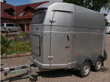 Trailer pengangkut kuda WESTFALIA