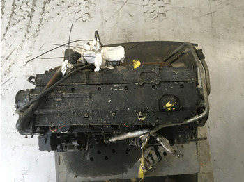 Peralatan konstruksi Deutz TRACTOR BF6M1013E FOR PARTS: gambar 5