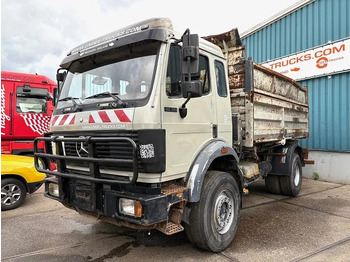 Truk jungkit MERCEDES-BENZ SK 1838