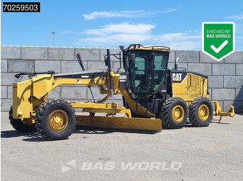 Grader CATERPILLAR 140M
