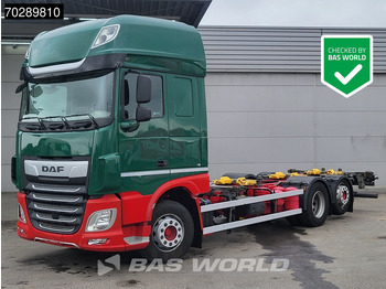 Pengangkut kontainer/ Container truck DAF XF 480