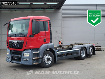 Pengangkut kontainer/ Container truck MAN TGS 26.320